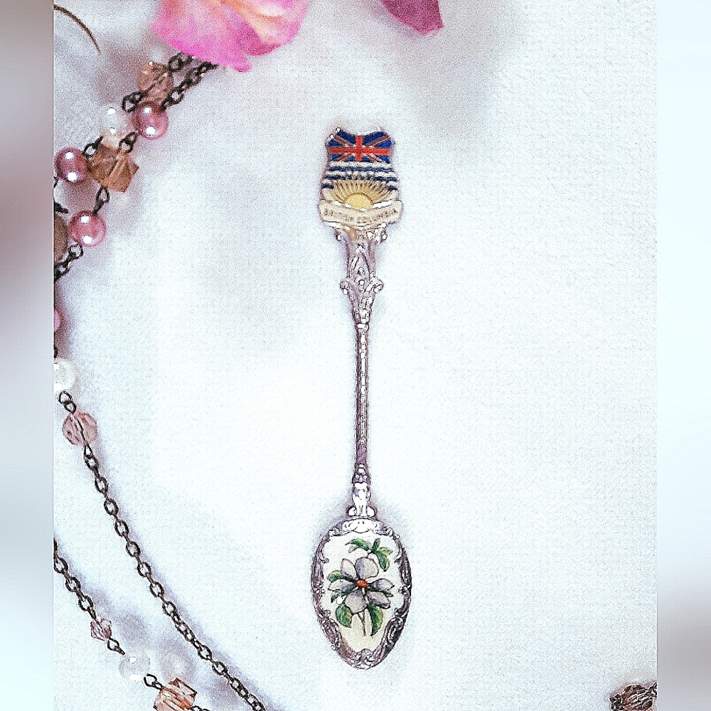🍁 BRITISH COLUMBIA Spoon Enameled Emblem Dogwood, Coat Of Arms